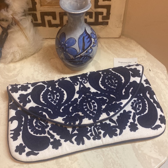 Francesca's Collections Bags Nwt Francescas Embroidered Clutch